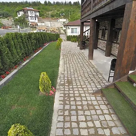 Seasons Glavatarski 3* Kŭrdzhali