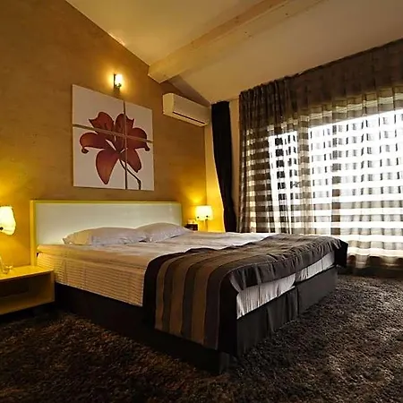 Seasons Glavatarski Hotel 3*